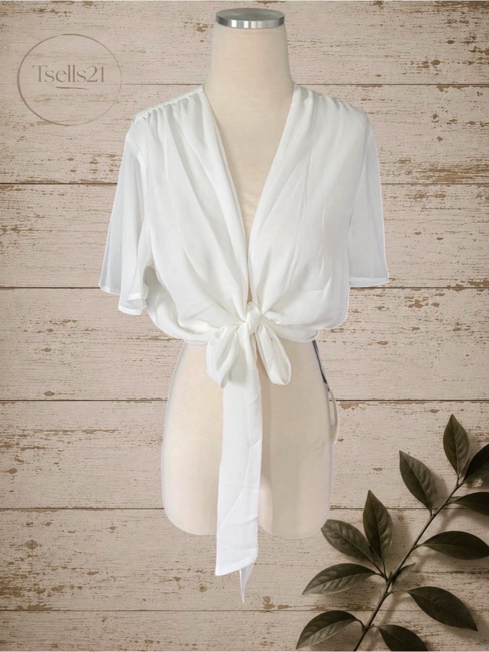 NWT Lyaner White Tie-Front Short Sleeve Crop Top Blouse - Size S